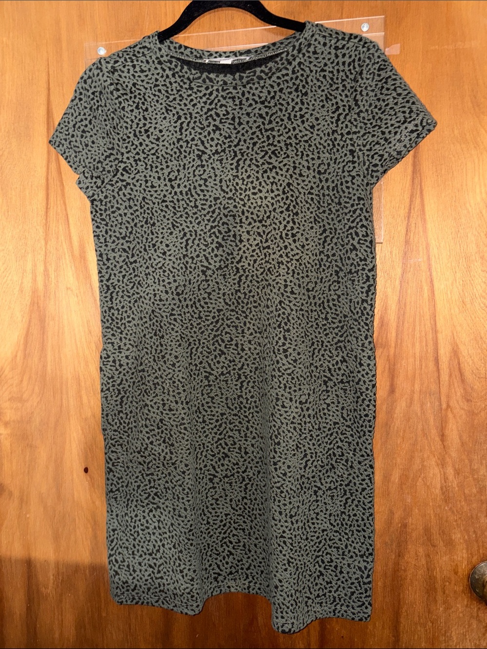 LOFT Olive Green Short Sleeve Animal Print Textured Shift Dress